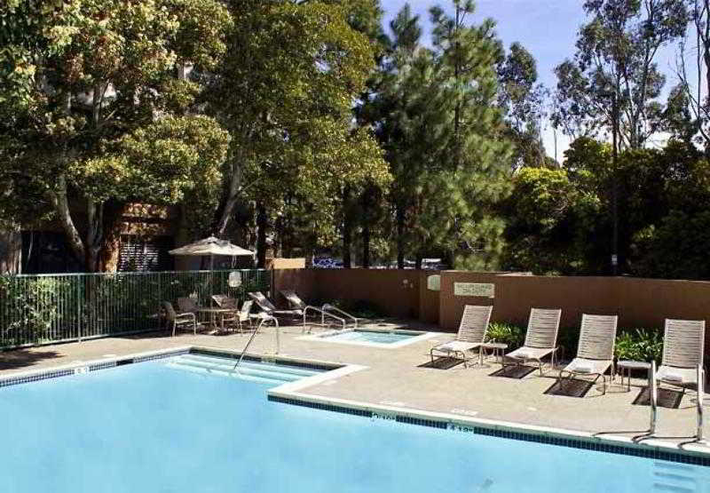 Hotel Courtyard By Marriott Richmond Berkeley Extérieur photo